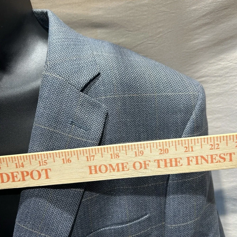 Jos A Bank Mens 46R Silk Wool Blend Blazer Blue Windowpane Plaid Sport Coat